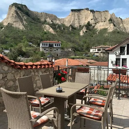 сининкова къща Konukevi 3*